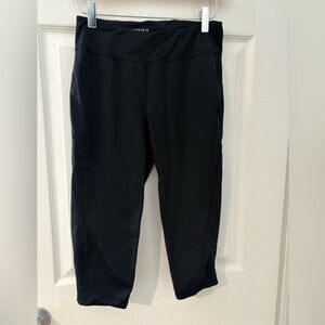Mountain Hardwear black cropped pants capri size women’s xs
